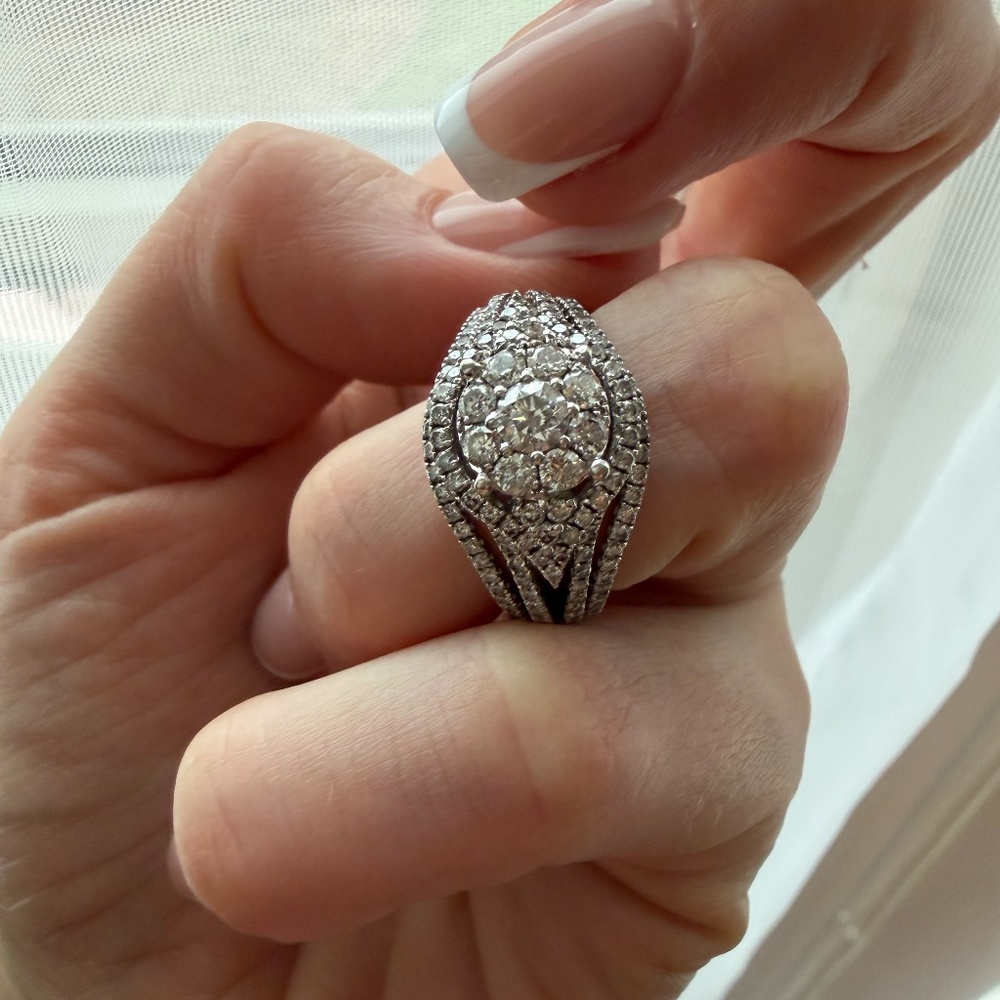 14K White Gold Diamond Wedding Ring Set | Approx. US 6.5-7